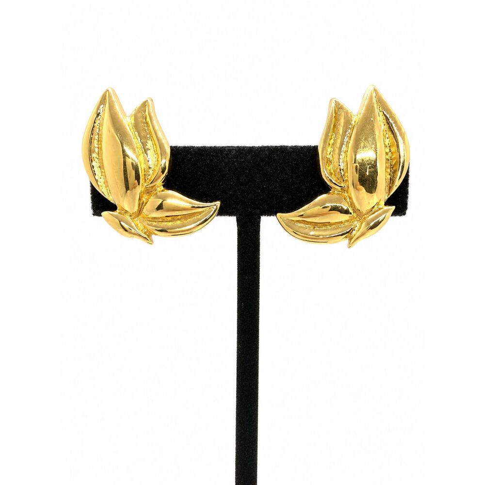 Vintage Gold Tone Earrings Liz Claiborne Gold Tone Leaf Clip On Statement